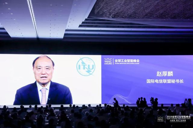 0227_212318_910.jpg 185-5.jpg